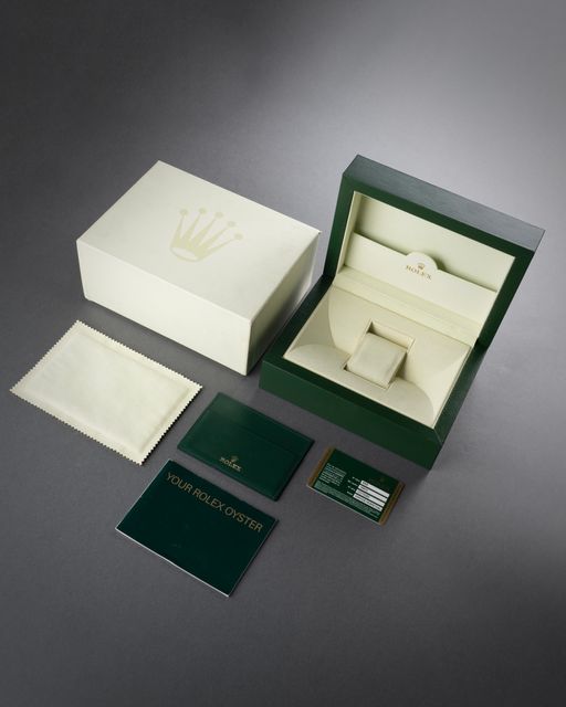 Rolex Submariner 16610 Image 5